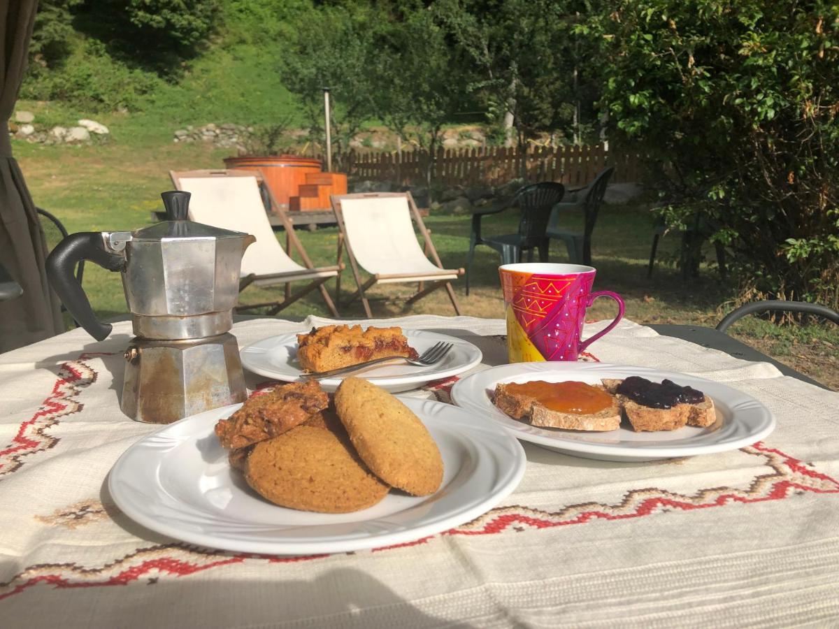 Agriturismo Ciambun Sampeire Buitenkant foto