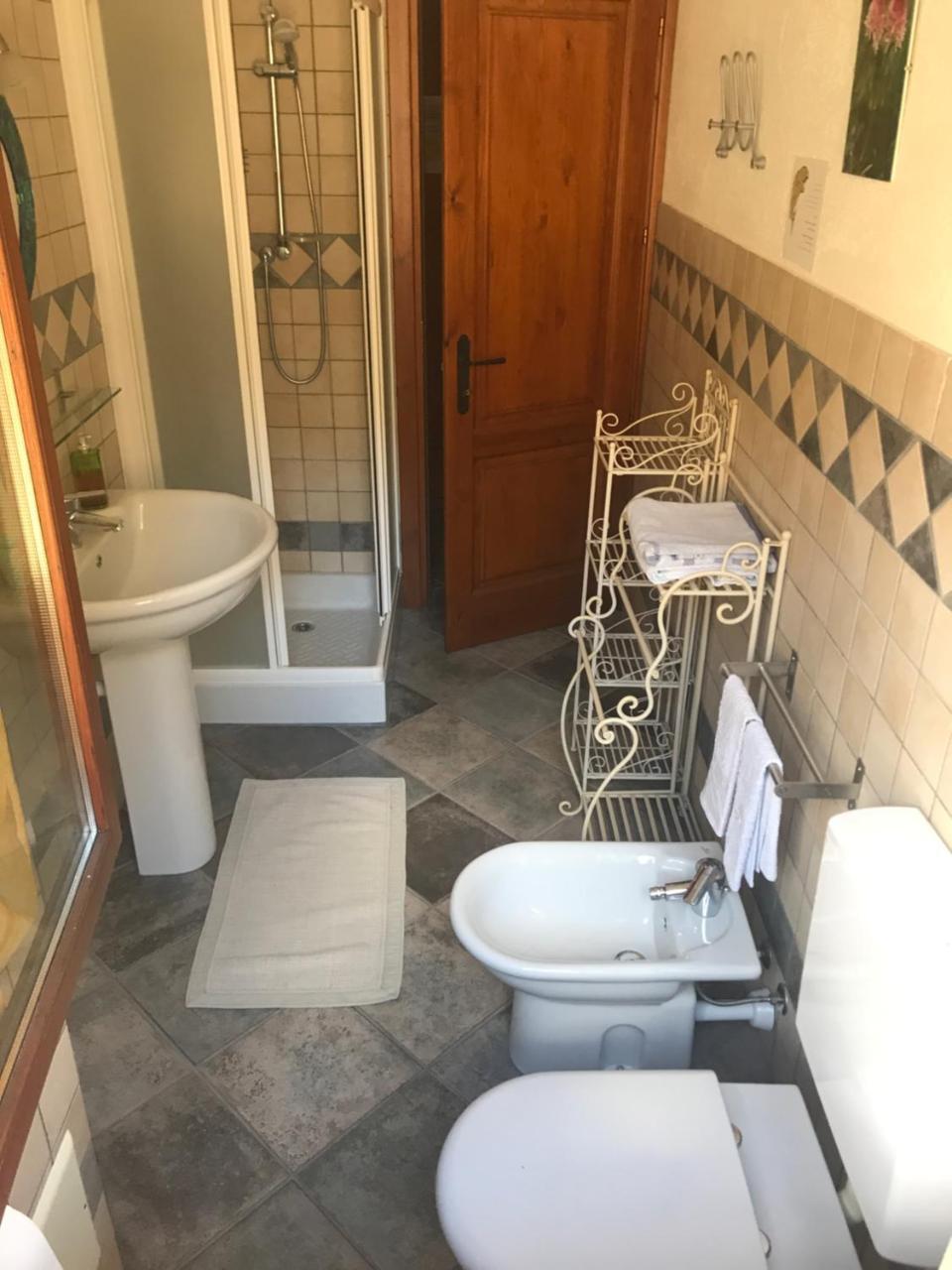 Agriturismo Ciambun Sampeire Buitenkant foto